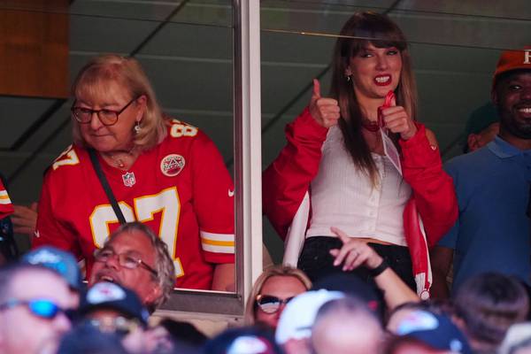Traylor, Tayvis or Swelce: Sales of Travis Kelce jerseys jump 400% after Taylor Swift attends game