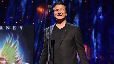Ex-Journey frontman Steve Perry teases plans for new holiday tune
