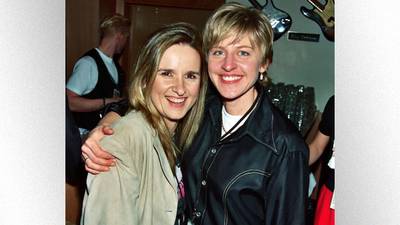 Melissa Etheridge says Ellen DeGeneres, Ricky Martin, Barry Manilow and Jodie Foster all asked her for advice on coming out