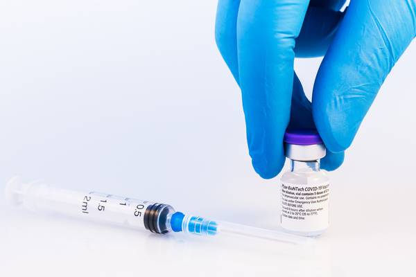Pfizer begins trial for omicron-specific COVID-19 vaccine
