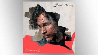 John Oates feeling “Disconnected” with new single